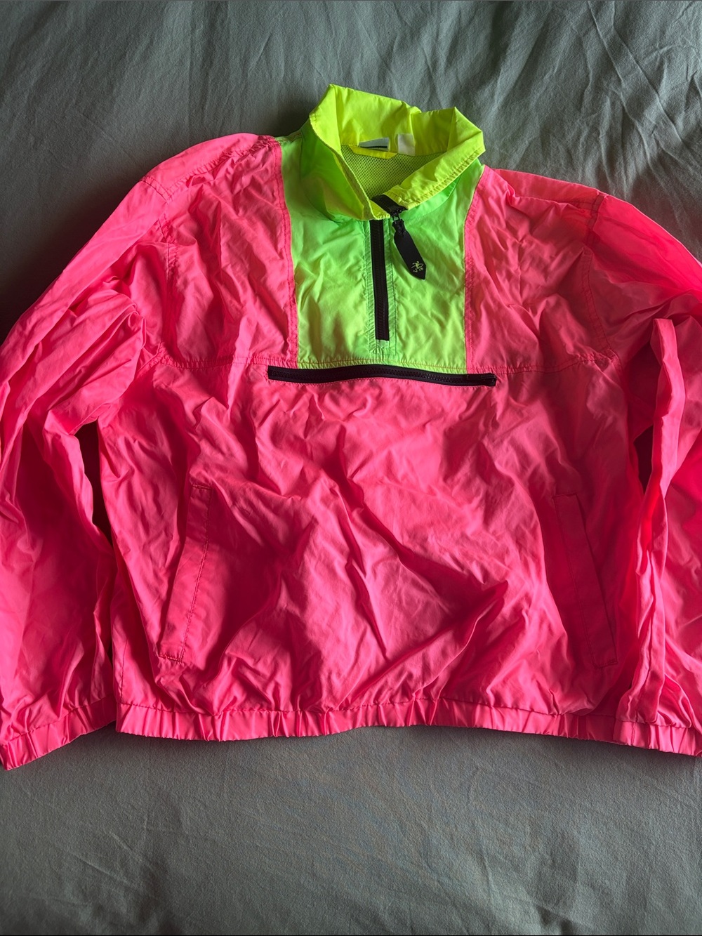 Vintage Ocean Pacific Neon Pink Pullover Windbreaker folds up!